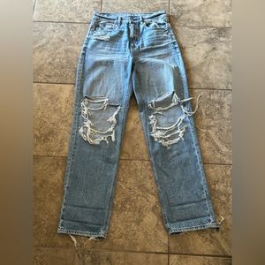 American eagle ripped jeans
